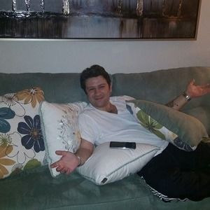 Meet your Posher, Cliff